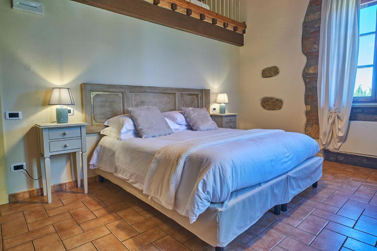 Podere Gli Olmi เชชินา ภายนอก รูปภาพ