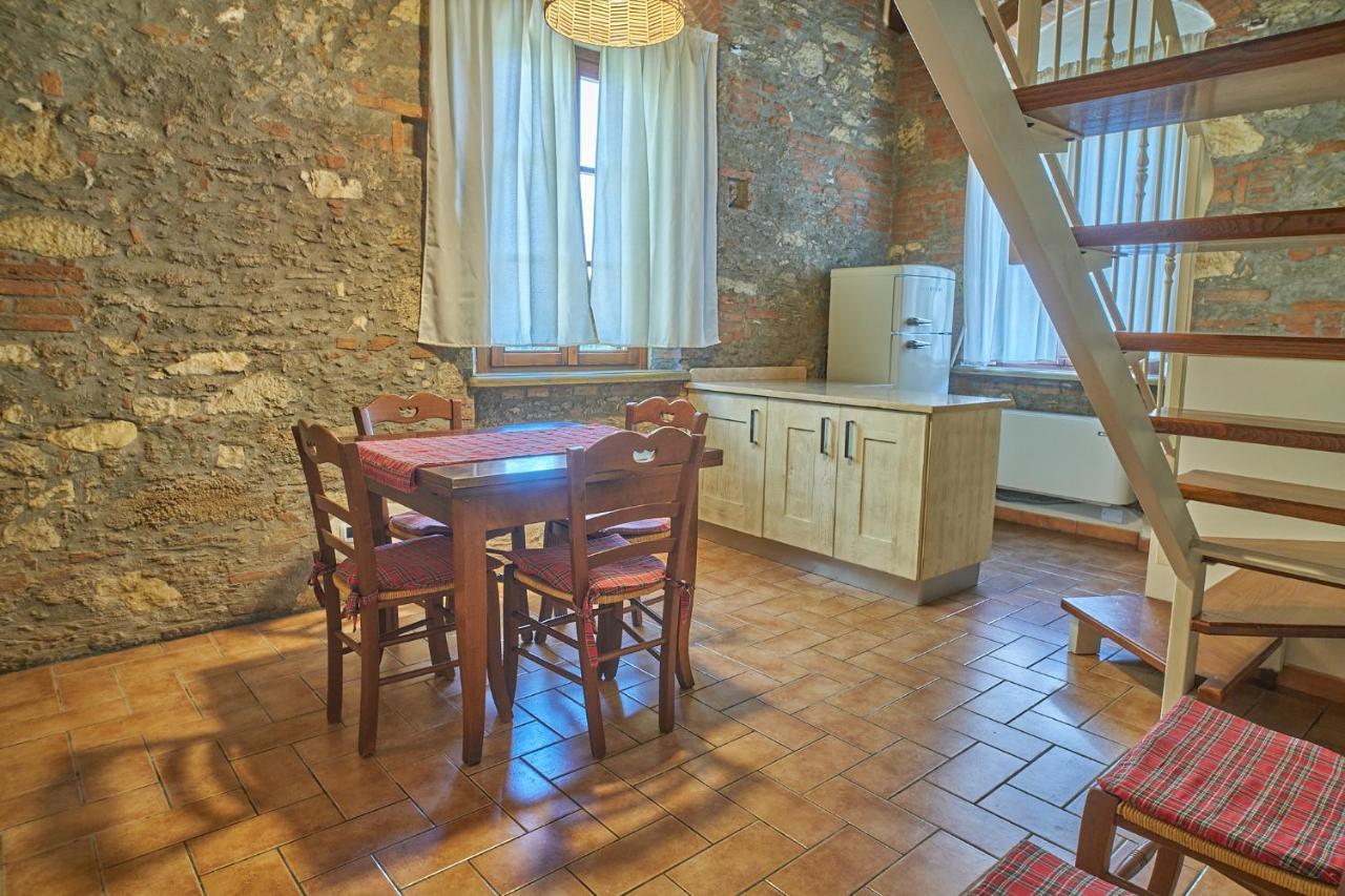 Podere Gli Olmi เชชินา ภายนอก รูปภาพ