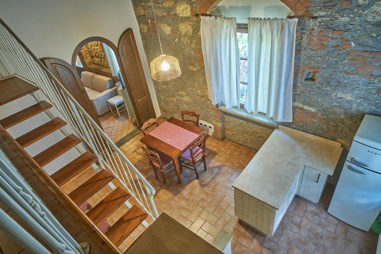Podere Gli Olmi เชชินา ภายนอก รูปภาพ